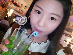 -Helens海伦司小酒馆(鼓楼店)