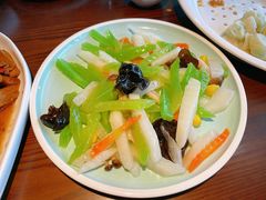 -前海沿·青岛菜(李沧万达店)