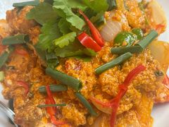 -Chom Cafe and Restaurant