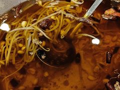 -鑫巴蜀小镇 · 水煮鱼专研店(玉桥店)