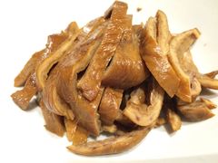 -黔蘑菇四季餐厅(观山湖店)