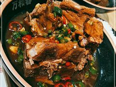 -万和春排骨砂锅米饭(新业广场店)
