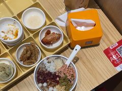 -蓉李记成都名小吃(太原龙湖万达店)