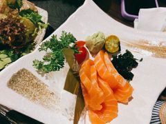 三文鱼刺身-角落里(中山公园店)