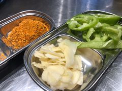 -猪掌柜韩国烤肉(六折店)