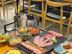 -唯成•韩国炭火烤肉 유성고기