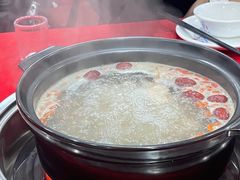 -濠轩阁特色生蚝火锅(水湾路店)
