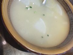 -富正毅三下锅·湘西韵味(天门山索道店)
