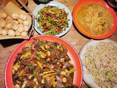 -先启半步颠小酒馆(万风新天地店)