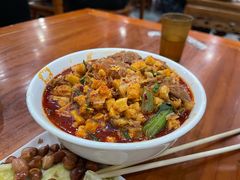 优质羊肉小炒泡馍-清真·马洪小炒泡馍馆(钟楼回民街店)