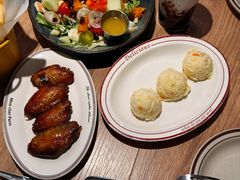 -玛格萝妮比萨屋(四平店)
