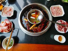 -九尺赵老四鲜鹅肠火锅