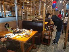 大堂-唯成•韩国炭火烤肉 유성고기