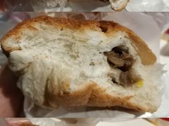 低聚五仁面包-新侨三宝乐面包店(崇文门店)