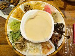 -怪噜范·老贵阳街头名小吃(鸿通城店)