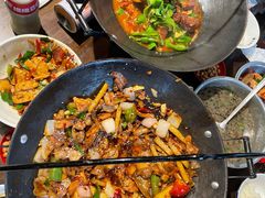 -富正毅三下锅·湘西韵味(天门山索道店)