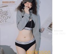 -蒙娜丽莎婚纱摄影(鲁邦店)