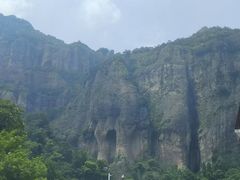 -雁荡山风景名胜区-朝阳洞