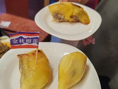 -四囍码头海鲜烧烤自助火锅(外滩南京东路悦荟广场店)