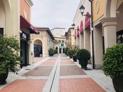 -佛罗伦萨小镇广佛名品奥特莱斯(疏港路店)