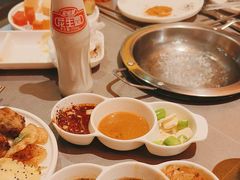 -黑金·寻焰自助百汇·烤肉·火锅(中街店)