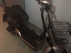 -雅迪电动车(北艾路店)