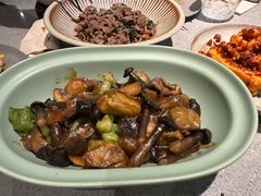 -半山腰·云南菜(侨福芳草地店)