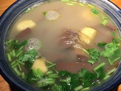 金陵鸭血粉丝汤-弄堂小笼包(西青中北永旺购物中心店)