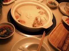 招牌筒骨煲-小骨煲金华砂锅(转塘金街美地店)