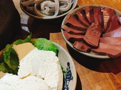 胆水豆花-白乐天毛肚火锅馆(解放碑店)