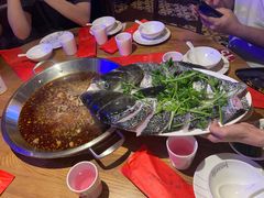 -红牌美蛙鱼头火锅(万辉国际广场店)