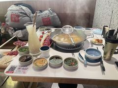 -左庭右院鲜牛肉火锅(京西大悦城店)