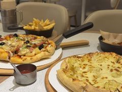 -必胜客(尹山湖歌林公园店)