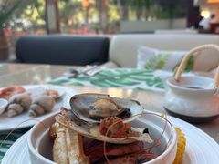 -亮马河饭店翠雅咖啡厅