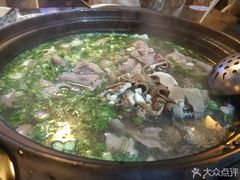 -乐山食古香跷脚牛肉