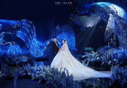 -拉瑞娜LaReine婚纱礼服高级定制