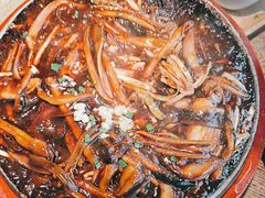 -蜜桃餐厅·伴山(湖滨商业街店)