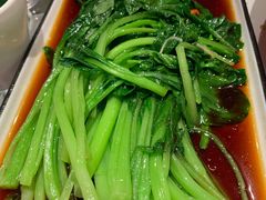 -巴特餐饮6加1音乐餐吧·新疆菜