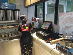 -沪上阿姨·精选茶饮(华强广场店)