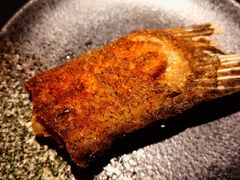 秘制炸鱼尾-阿里家·新疆烤肉酒場 by MIG