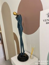 -More摩尔医美の注射线雕光电中心