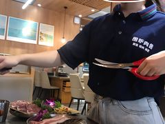 -围炉肉舍•炭烤活鳗•丹东海鲜烤肉(步行街店)