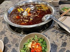 -肖肖酸萝卜鱼火锅(总店)