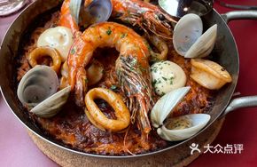 Spanish Traditional Iron Plate Seafood Rice