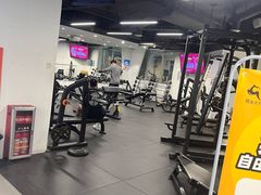 -超鹿运动(达信大厦店)