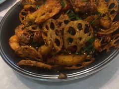 -辣小妮de川菜馆(红旗Mall店)