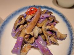 香渣渣紫茄-马仕玖煲·融合菜·酥不腻烤鸭(人大店)