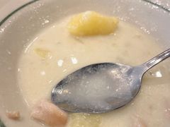-玛格萝妮比萨屋(四平店)