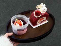 -85度C(生甜甜圈研究工坊·上海松江人民北路店)