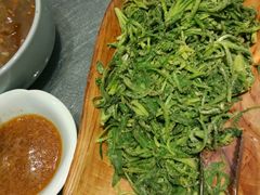 -浩运·海鲜青岛菜·海胆水饺(石老人店)